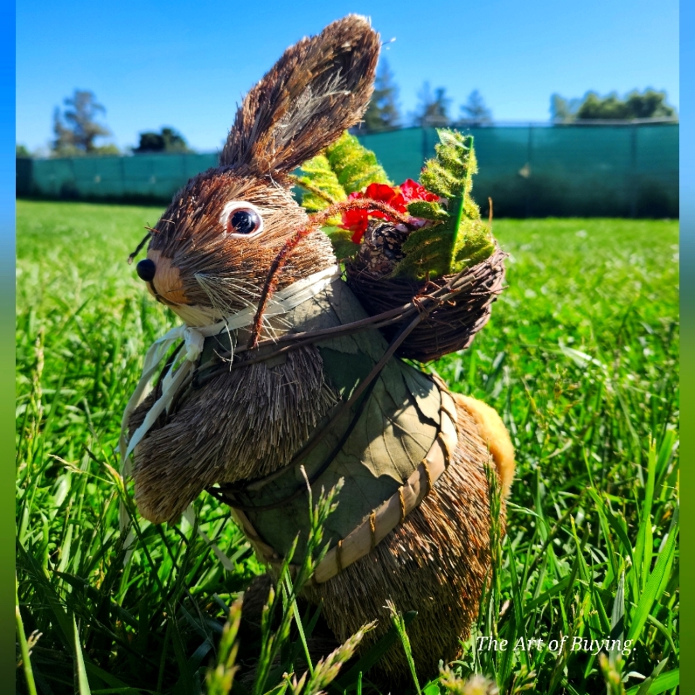 Sisal straw  traveling bunny